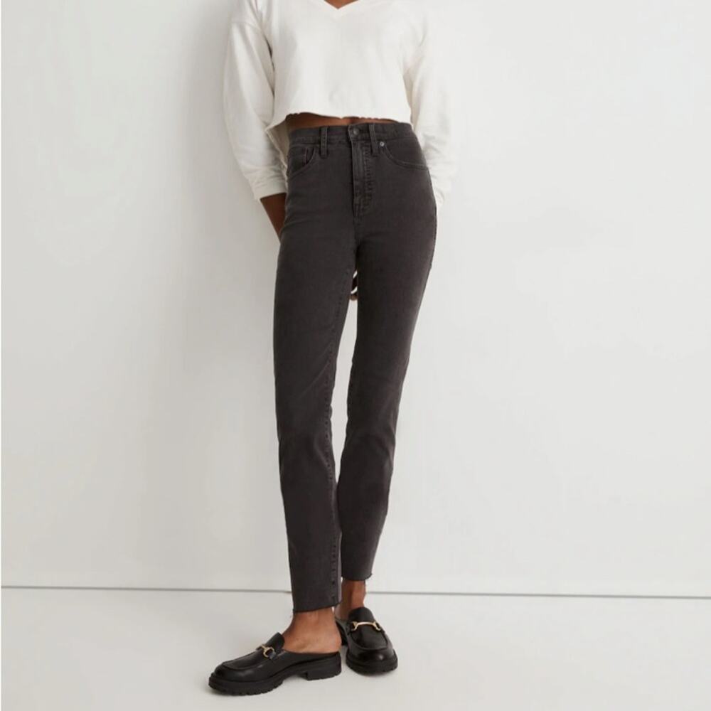 Madewell Stovepipe Jeans in Banberry Wash: Raw-Hem Edition